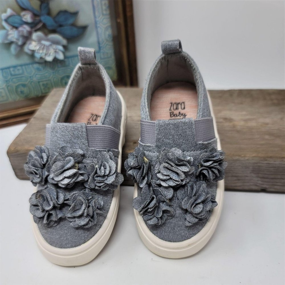 Zara Baby Grey Slip Ons Sneakers Size 21 - Picture 4 of 10